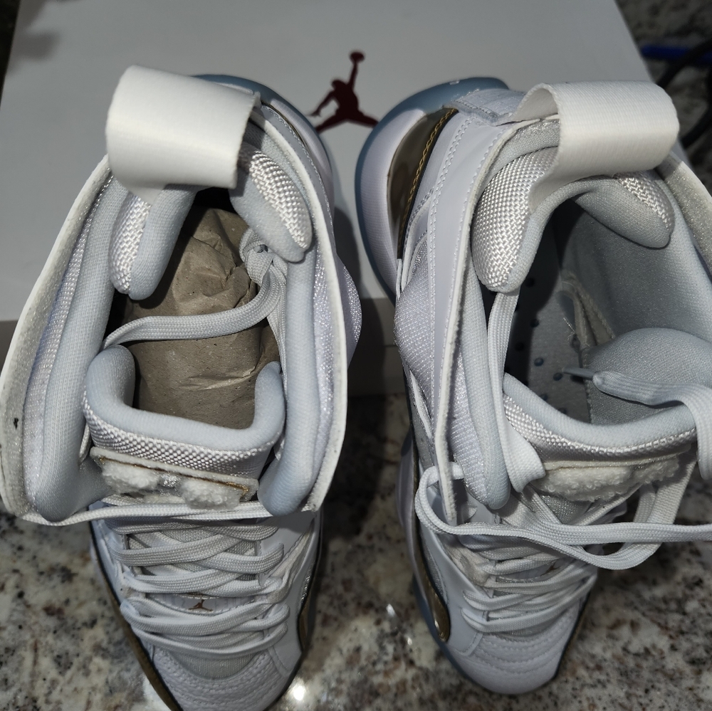 Jordan Women's Jumpman Two Trey Shoes - Picture 8 of 10